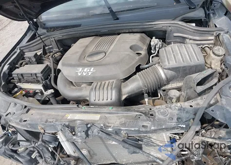 2013 Jeep Grand Cherokee Laredo z USA, uszkodzony, nr VIN 1C4RJFAG7DC503189